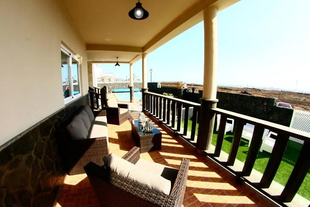 Tahiche Casa Villa Portuguesa